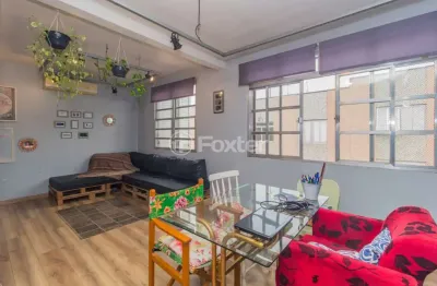 Apartamento com 3 quartos à venda na rua eurico lara, 59, medianeira, porto alegre, 75 m2 por r$ 285.000