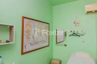 Sala comercial com 1 sala à venda na rua vigário josé inácio, 547, centro histórico, porto alegre, 22 m2 por r$ 150.000