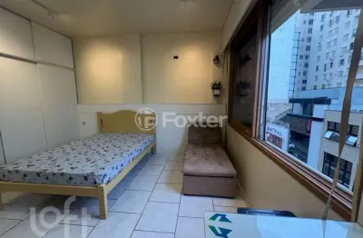 Apartamento com 1 quarto à venda na rua pinto bandeira, 490, centro histórico, porto alegre, 32 m2 por r$ 150.000