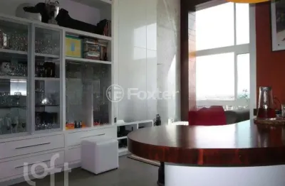 Apartamento com 2 quartos à venda na rua cabral, 764, rio branco, porto alegre, 75 m2 por r$ 1.050.000