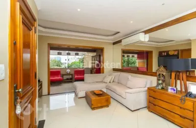 Apartamento com 3 quartos à venda na rua guiné, 55, vila ipiranga, porto alegre, 123 m2 por r$ 900.000