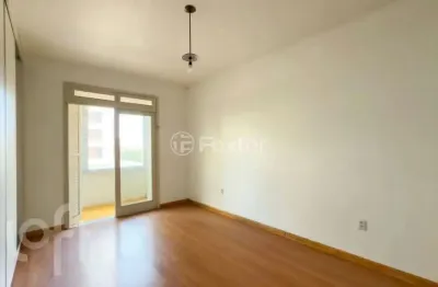 Apartamento com 3 quartos à venda na avenida independência, 776, independência, porto alegre, 127 m2 por r$ 579.000