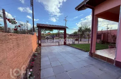 Casa com 2 quartos à venda na rua primavera, 339, rio branco, canoas, 76 m2 por r$ 550.000