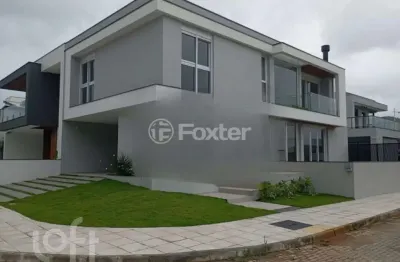 Casa com 3 quartos à venda na rodovia doutor antônio luiz moura gonzaga, 3138, rio tavares, florianópolis, 194 m2 por r$ 2.700.000
