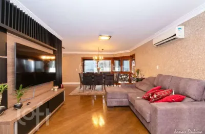 Apartamento com 3 quartos à venda na rua domingos martins, 597, centro, canoas, 201 m2 por r$ 980.000