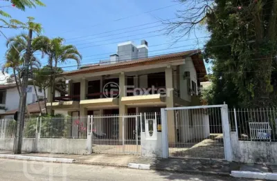 Casa com 4 quartos à venda na rua doutor antônio carlos da nova, 156, canasvieiras, florianópolis, 320 m2 por r$ 3.999.000