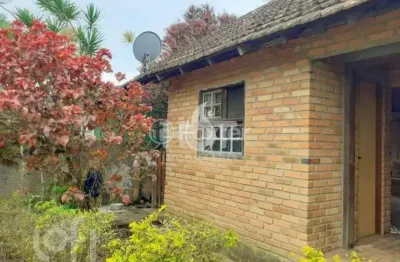 Casa com 3 quartos à venda na rua tereza lopes, 1110, campeche, florianópolis, 165 m2 por r$ 1.550.000
