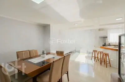 Casa com 4 quartos à venda na rua henrique scliar, 16, jardim itu sabará, porto alegre, 233 m2 por r$ 950.000