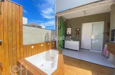 Casa com 3 quartos à venda na servidão araçá-da-praia, 79, campeche, florianópolis, 121 m2 por r$ 1.150.000