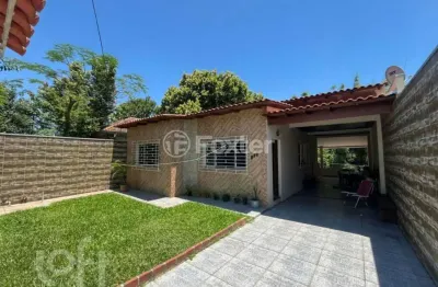 Casa com 2 quartos à venda na rua pero vaz de caminha, 459, nossa senhora das graças, canoas, 120 m2 por r$ 426.000