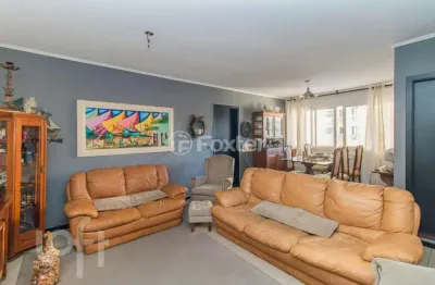 Apartamento com 3 quartos à venda na rua marquês do pombal, 1938, moinhos de vento, porto alegre, 127 m2 por r$ 890.000