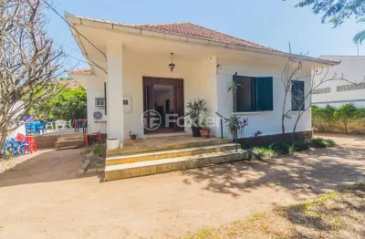Casa com 4 quartos à venda na rua doutor armando barbedo, 54, tristeza, porto alegre, 140 m2 por r$ 1.430.000