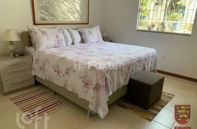 Casa com 5 quartos à venda na rua edison da silva jardim, 230, coloninha, florianópolis, 380 m2 por r$ 1.100.000