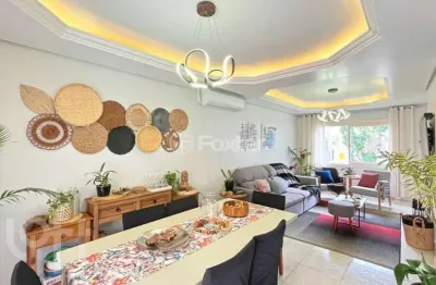 Casa em condomínio fechado com 2 quartos à venda na rua guatambu, 280, hípica, porto alegre, 122 m2 por r$ 649.000