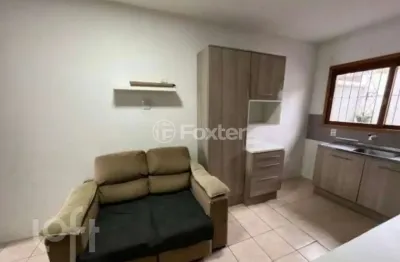 Casa em condomínio fechado com 1 quarto à venda na rua jacundá, 686, guarujá, porto alegre, 32 m2 por r$ 175.000