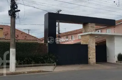 Casa com 2 quartos à venda na rua boa esperança, 2095, rio branco, canoas, 46 m2 por r$ 200.000