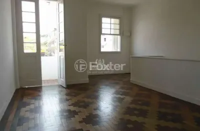 Casa com 2 quartos à venda na avenida doutor carlos barbosa, 1326, medianeira, porto alegre, 63 m2 por r$ 258.000