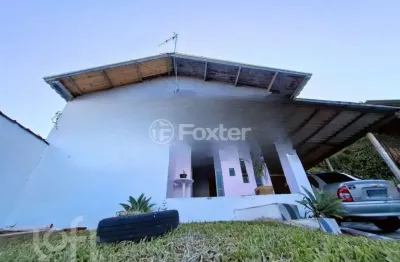 Casa com 3 quartos à venda na rua da constituinte, 103, canudos, novo hamburgo, 114 m2 por r$ 230.000