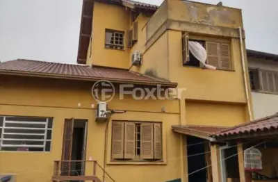 Casa com 4 quartos à venda na rua professor josé maria rodrigues, 100, vila ipiranga, porto alegre, 300 m2 por r$ 520.000