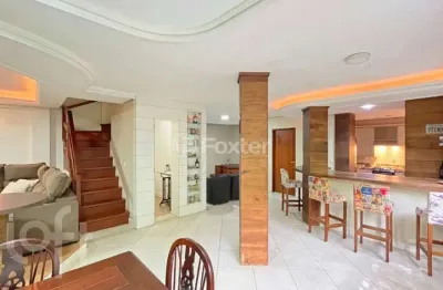 Casa em condomínio fechado com 3 quartos à venda na rua hipólito da costa, 543, santa tereza, porto alegre, 215 m2 por r$ 950.000
