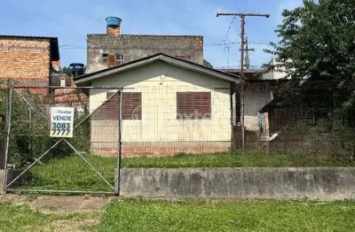 Casa com 2 quartos à venda na rua doutor luiz bastos do prado, 2874, centro, gravataí, 207 m2 por r$ 220.000