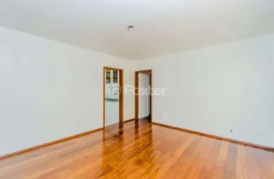 Apartamento com 3 quartos à venda na rua marquês do pombal, 1179, auxiliadora, porto alegre, 120 m2 por r$ 900.000