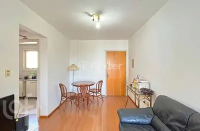 Apartamento com 1 quarto à venda na rua demétrio ribeiro, 89, centro histórico, porto alegre, 49 m2 por r$ 370.000