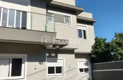 Casa com 3 quartos à venda na rua emília gaúna bochehin, 41, parque da matriz, cachoeirinha, 105 m2 por r$ 790.000