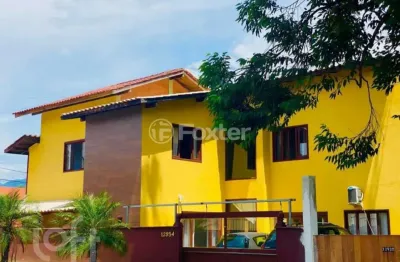 Casa com 7 quartos à venda na rodovia baldicero filomeno, 12954, ribeirão da ilha, florianópolis, 257 m2 por r$ 2.800.000