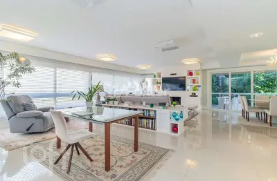 Apartamento com 3 quartos à venda na avenida luiz manoel gonzaga, 134, três figueiras, porto alegre, 237 m2 por r$ 3.926.000