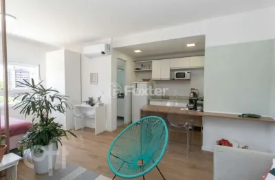 Kitnet / stúdio à venda na avenida venâncio aires, 777, cidade baixa, porto alegre, 33 m2 por r$ 465.000