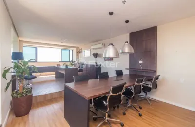 Sala comercial à venda na avenida carlos gomes, 1998, três figueiras, porto alegre, 112 m2 por r$ 1.100.000