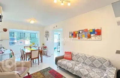 Apartamento com 2 quartos à venda na rua octávio de souza, 343, teresópolis, porto alegre, 72 m2 por r$ 338.000
