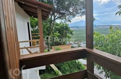 Casa com 3 quartos à venda na servidão manoel inácio do nascimento, 441, rio tavares, florianópolis, 42 m2 por r$ 750.000