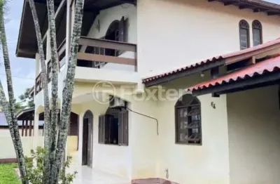Casa com 4 quartos à venda na servidão ipanema, 64, ingleses do rio vermelho, florianópolis, 194 m2 por r$ 850.000