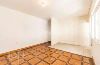 Apartamento com 2 quartos à venda na rua silva só, 121, santa cecília, porto alegre, 68 m2 por r$ 240.000