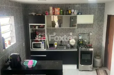 Casa com 2 quartos à venda na rua jamelão, 22, lomba do pinheiro, porto alegre, 100 m2 por r$ 142.500