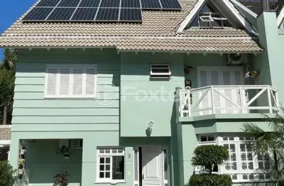 Casa em condomínio fechado com 4 quartos à venda na rua jacipuia, 275, guarujá, porto alegre, 197 m2 por r$ 707.000