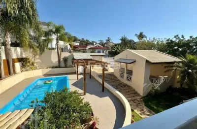 Casa com 4 quartos à venda na rua édio ortiga fedrigo, 51, centro, florianópolis, 317 m2 por r$ 2.100.000