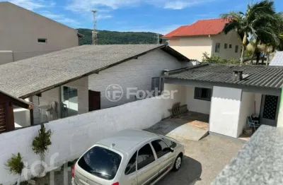 Apartamento com 5 quartos à venda na rua adílio souza rosa, 6, pinheira, palhoça, 120 m2 por r$ 638.000