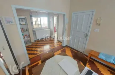 Apartamento com 2 quartos à venda na rua mucio teixeira, 1392, menino deus, porto alegre, 72 m2 por r$ 424.000