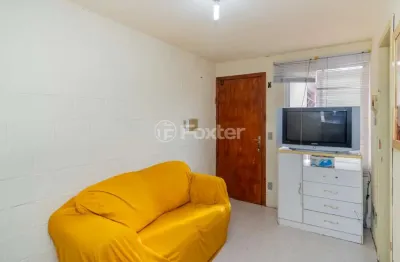 Apartamento com 2 quartos à venda na rua josé barcellos garcia, 100, rubem berta, porto alegre, 42 m2 por r$ 180.000