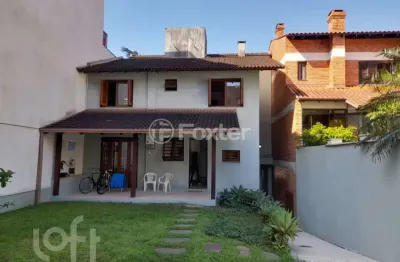 Casa com 5 quartos à venda na avenida arnaldo bohrer, 97, teresópolis, porto alegre, 225 m2 por r$ 1.380.000