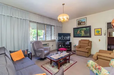 Apartamento com 3 quartos à venda na rua felipe camarão, 707, rio branco, porto alegre, 137 m2 por r$ 873.000