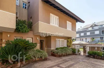 Casa em condomínio fechado com 3 quartos à venda na rua são leopoldo, 439, vila jardim, porto alegre, 337 m2 por r$ 2.200.000