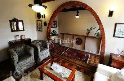 Casa com 2 quartos à venda na avenida plínio brasil milano, 158, higienópolis, porto alegre, 320 m2 por r$ 1.800.000