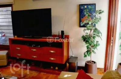 Casa com 3 quartos à venda na rua pedro pieretti, 51, jardim botânico, porto alegre, 160 m2 por r$ 1.190.000