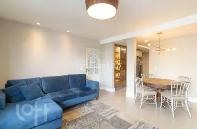 Apartamento com 2 quartos à venda na rua vinte e quatro de outubro, 862, moinhos de vento, porto alegre, 75 m2 por r$ 750.000