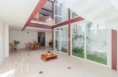 Casa com 4 quartos à venda na rua demétrio ribeiro, 476, centro histórico, porto alegre, 450 m2 por r$ 1.990.000