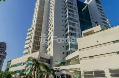 Apartamento com 1 quarto à venda na rua valdir antônio lopes, 199, três figueiras, porto alegre, 36 m2 por r$ 575.000